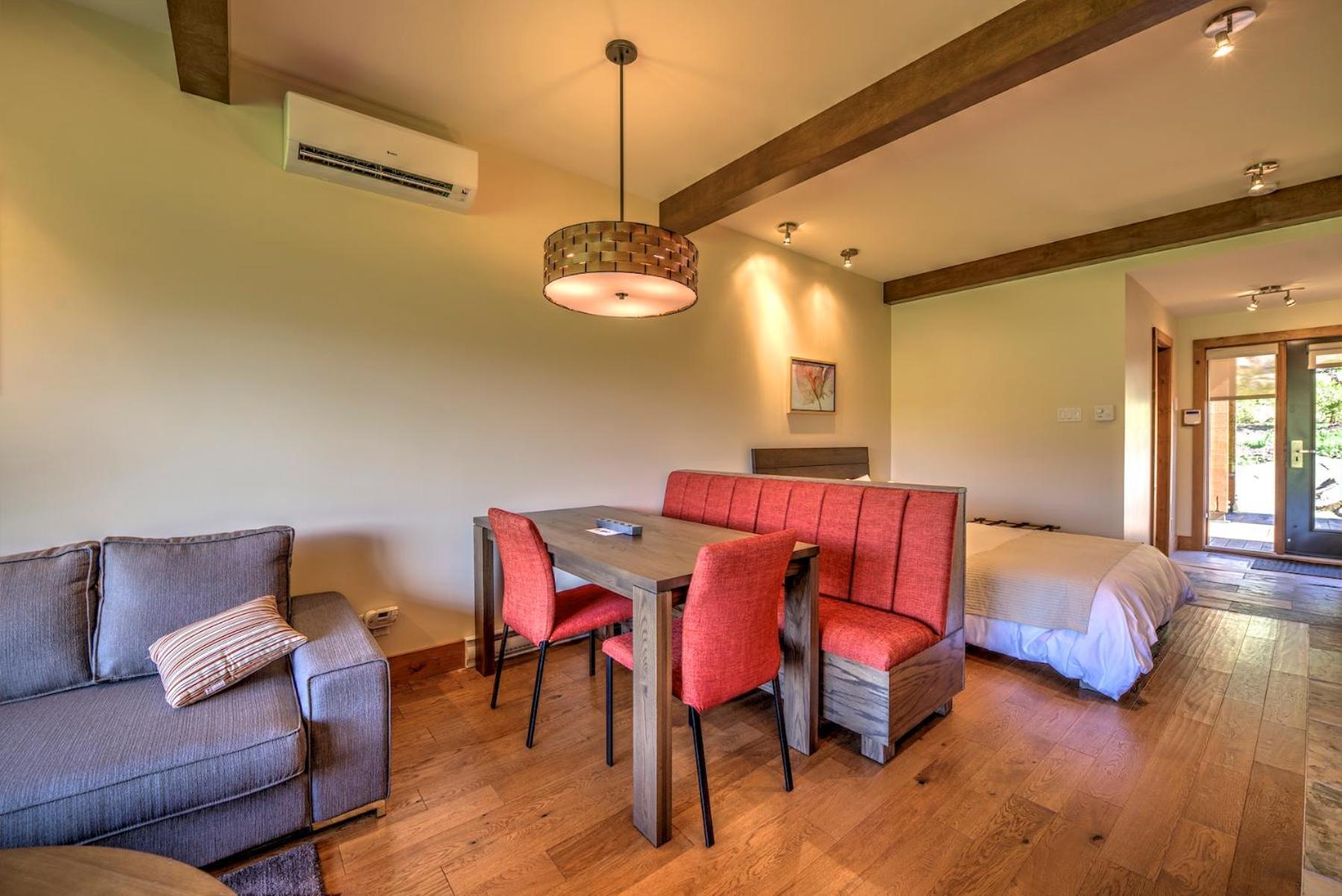 Le Grand R Hotel Saint-Donat-de-Montcalm Buitenkant foto