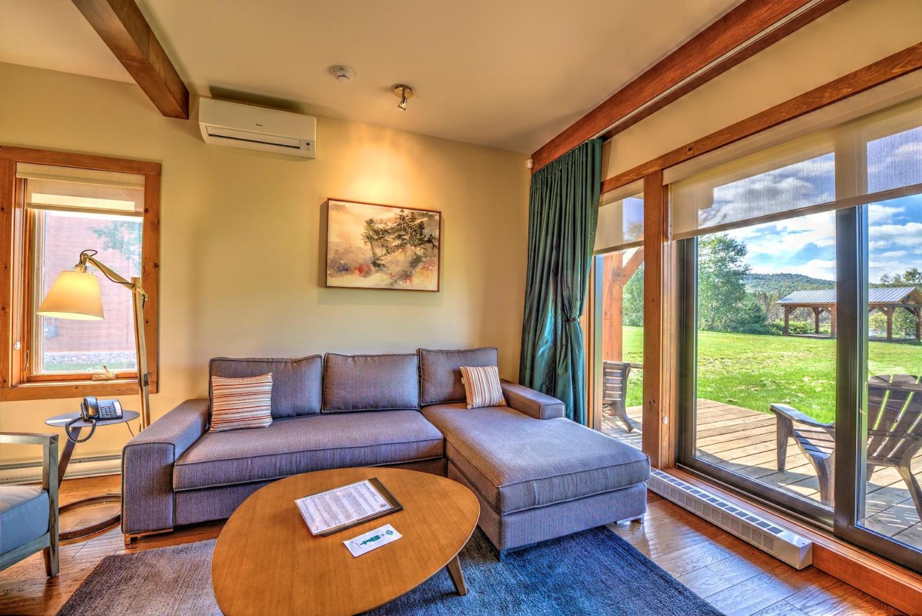 Le Grand R Hotel Saint-Donat-de-Montcalm Buitenkant foto