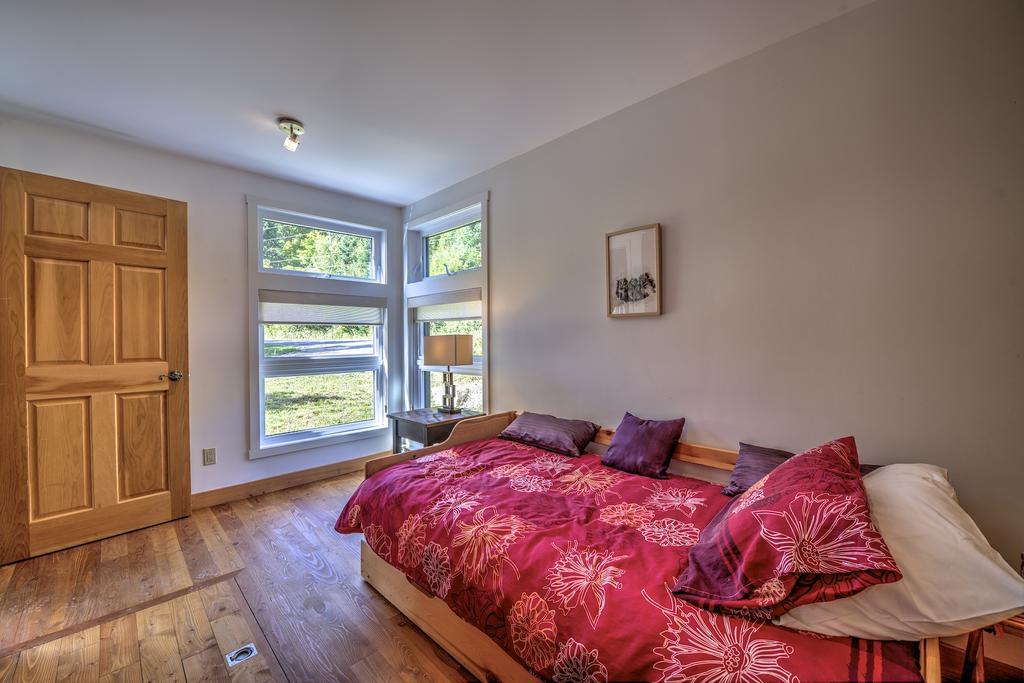 Le Grand R Hotel Saint-Donat-de-Montcalm Buitenkant foto