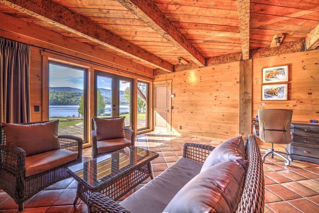Le Grand R Hotel Saint-Donat-de-Montcalm Buitenkant foto