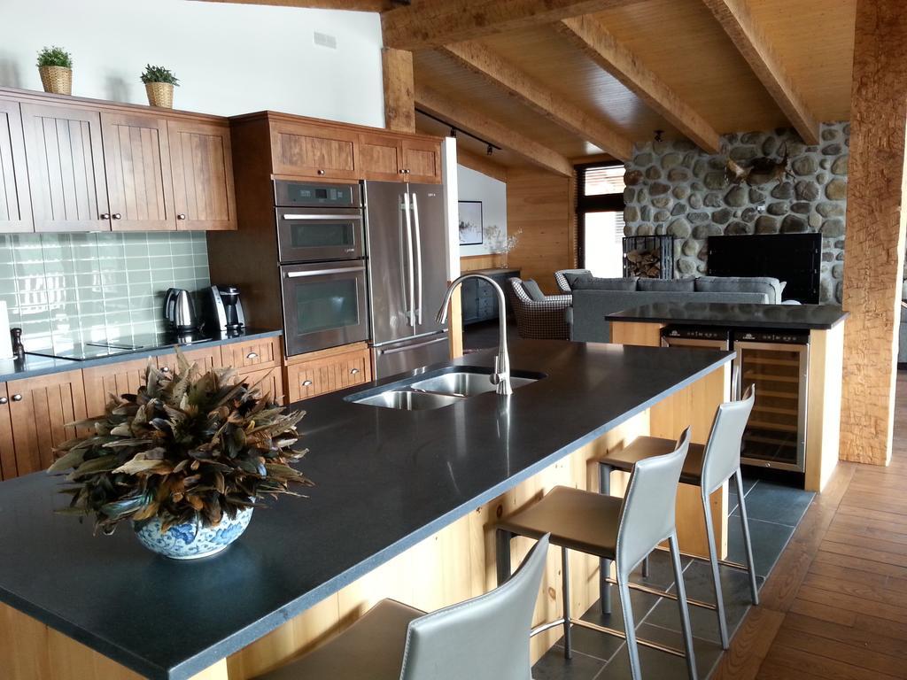 Le Grand R Hotel Saint-Donat-de-Montcalm Buitenkant foto